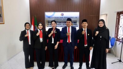 Lima Pejabat Pembuat Akta Tanah (PPAT) resmi dilantik dan diambil sumpah jabatan oleh Kepala Kantor Pertanahan Kabupaten Banyuasin, Dhona Fiermansyah Lubis, S.S.T., M.M., QRMP.