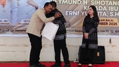 Kepala Kantor Pertanahan Kabupaten Banyuasin Dhona Fiermansyah Lubis menyampaikan ucapan terima kasih kepada Raymund Hasdianto atas kerja sama yang baik selama ini.
