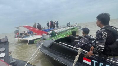 TNI AL Sigap Tangani Insiden Tenggelamnya SB Srikandi Express