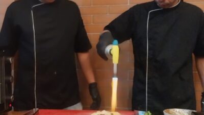 Cita Rasa Mendunia Hadir di Meja Buka Puasa Kemuning Resto