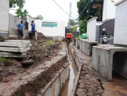 Di Balik Pembangunan Drainase TMMD, Ada Asa Warga Sukamaju