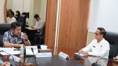 Langkah strategis diambil Pemerintah Provinsi Sumatera Selatan dalam mempercepat pembangunan infrastruktur transportasi. Bertempat di Kantor Gubernur Sumsel pada Selasa 17 Maret 2026.