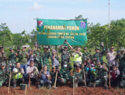Melalui TMMD ke-127, Kodim 0508/Depok Ajak Warga Cimanggis Peduli Lingkungan Lewat Penanaman Pohon