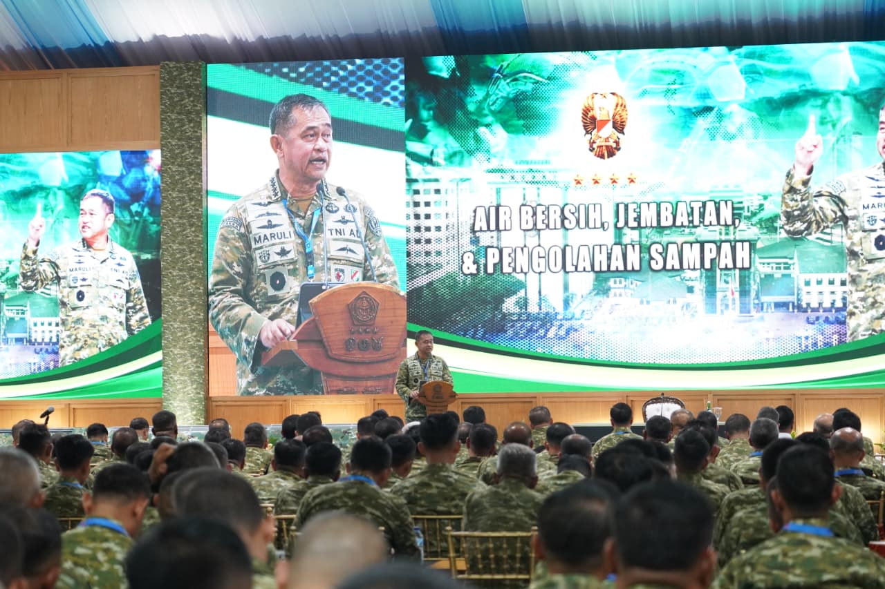 Dari Air Bersih hingga Jembatan, Kasad Ungkap Capaian Program TNI AD di Apel Dansat