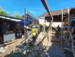 Ungkapan Haru Bu Sarmini Saat Satgas TMMD dan Warga Gotong Royong