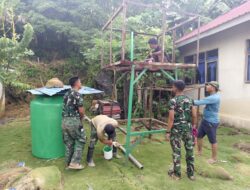 Pembangunan MCK Masjid Desa Polewali Masuki Tahap Pengecatan Dudukan Tandon dan Tandon Air
