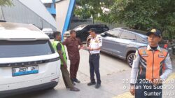Respons Cepat Keluhan Warga, Satpelhub Tanjung Priok Tinjau Parkir di Bahu Jalan Yos Sudarso 6 Respons Cepat Keluhan Warga, Satpelhub Tanjung Priok Tinjau Parkir di Bahu Jalan Yos Sudarso