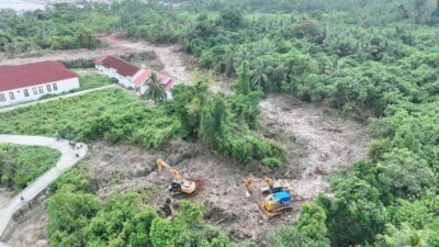 Pembukaan Jalan TMMD Ke-129 Kodim 1311/Morowali Tembus Perkampungan Kepulauan Umbele