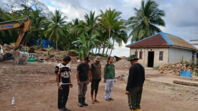 Operator Alat Berat TMMD Ke-129 Awali Pekerjaan dengan Apel Pengecekan dan Penekanan Keselamatan Kerja