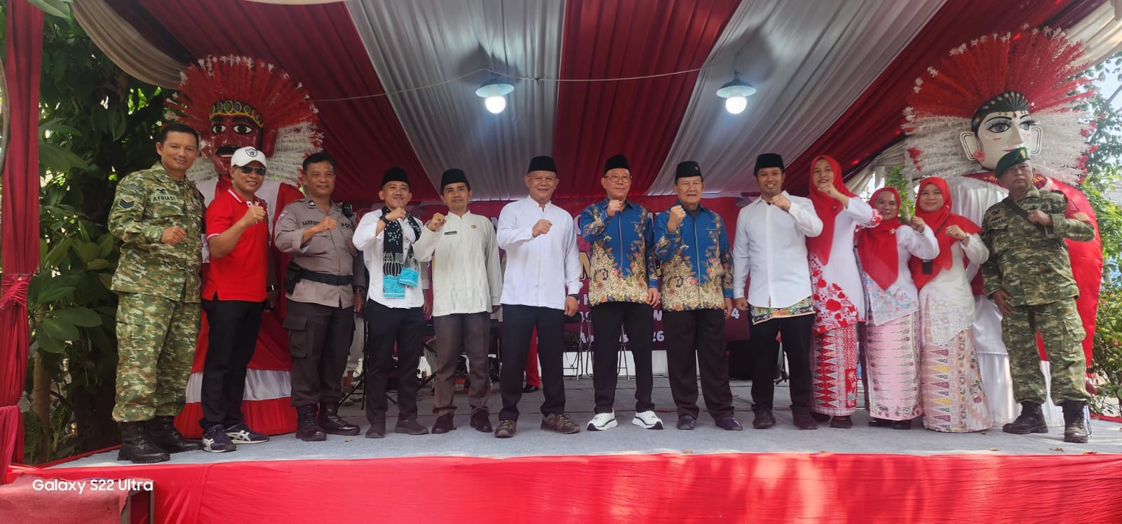 Tak Seperti RW Lain, RW 010 Sunter Jaya Gelar Dua Upacara Bendera, Lanjut Bazaar dan Panggung Seni 3 WhatsApp Image 2026 08 18 at 07.59.55