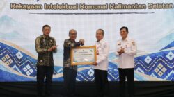 Perkuat Ekosistem Inovasi Daerah, Kemenkum Kalsel Buka Bimtek Operator Sentra KI dan Tandatangani PKS dengan BRIDA/Bapperida se-Kalsel 3 WhatsApp Image 2026 09 30 at 20.16.12